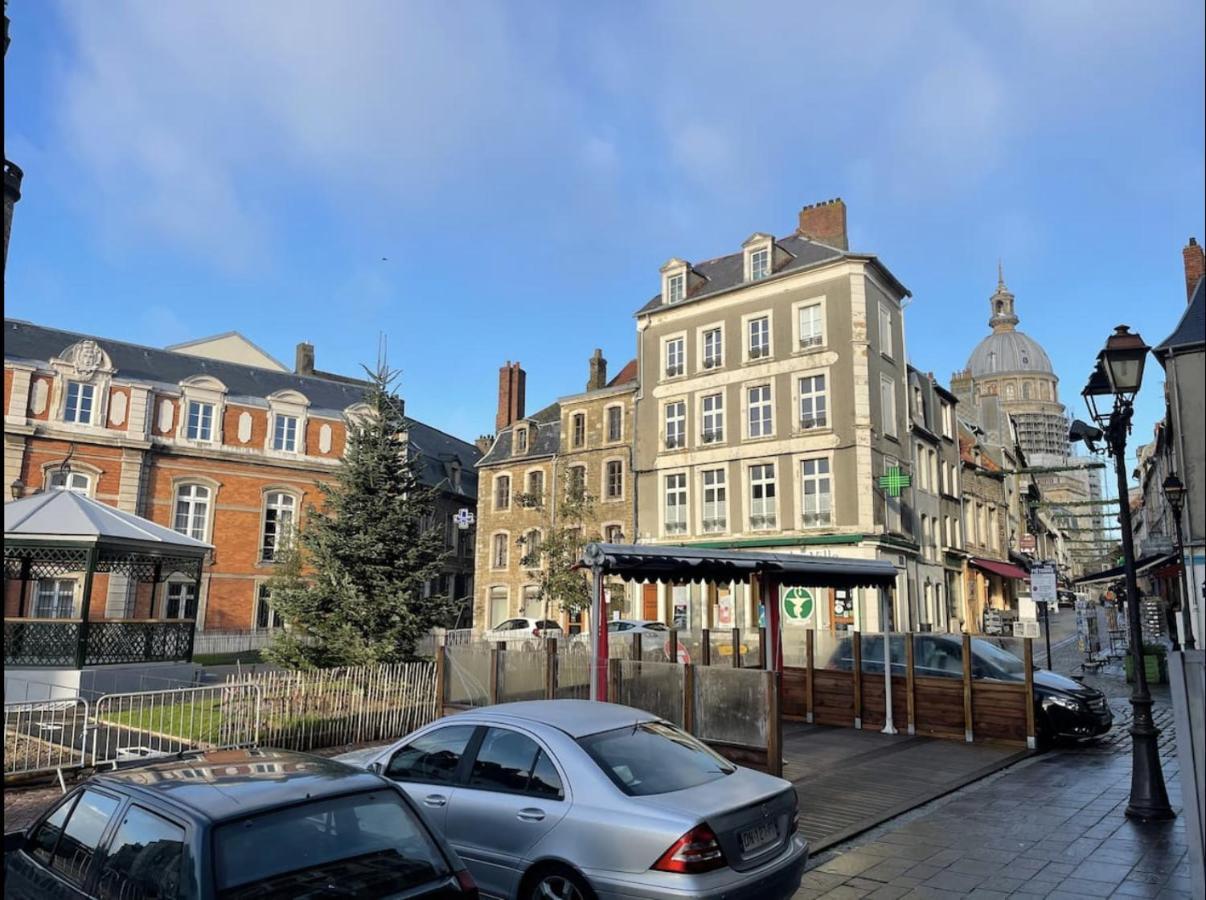 Le Henry Au Coeur De La Vieille *